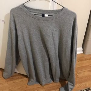H&M Gray Crewneck Sweatshirt